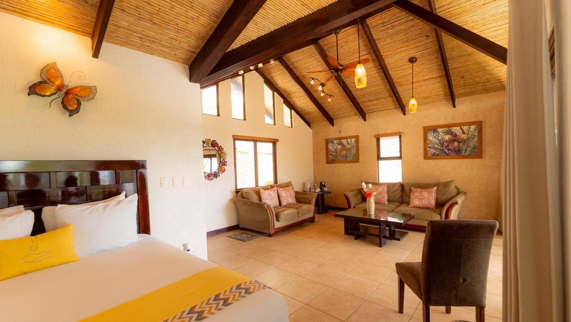Buena Vista Chic Hotel Pilas Eksteriør billede