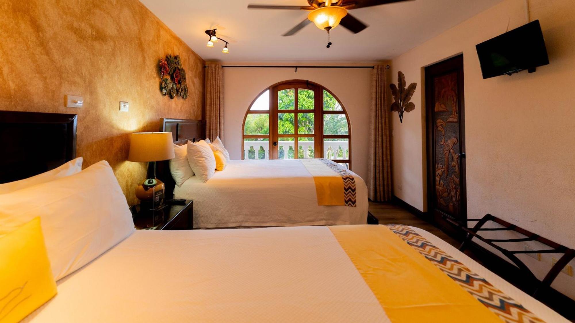 Buena Vista Chic Hotel Pilas Værelse billede