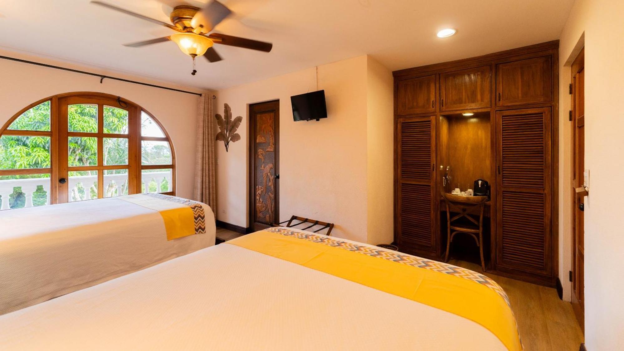 Buena Vista Chic Hotel Pilas Værelse billede